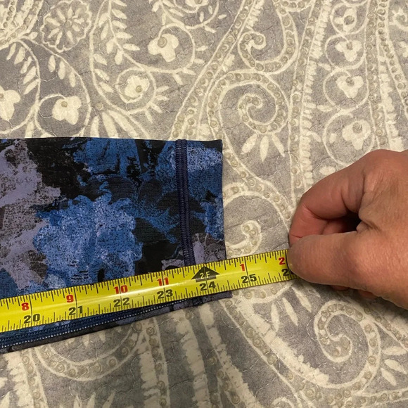 Lululemon Wunder Under Pants leggings blue Camo 7/8 length Gym Athletisure - Picture 6 of 7